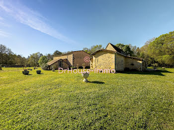 maison à Antonne-et-Trigonant (24)