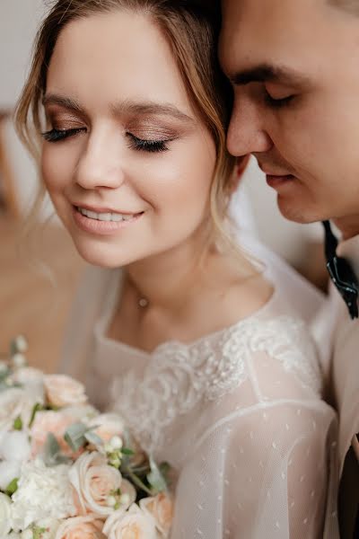 Fotógrafo de bodas Elina Popkova (popkovaelina). Foto del 2 de febrero 2020