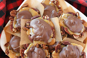 Irresistible Homemade Turtle Candy
