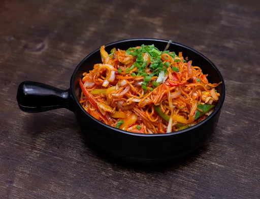 Non Veg Schezwan Noodles