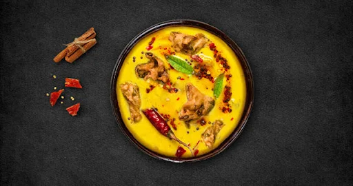 Punjabi Kadhi Pakoda