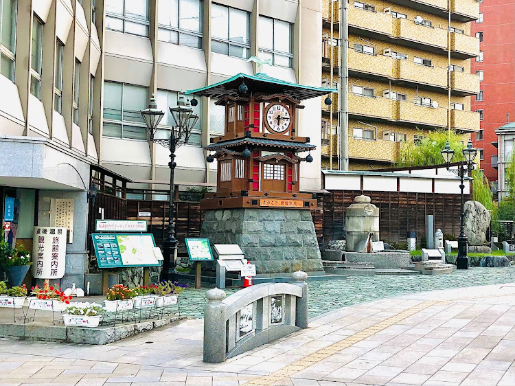 86の86BRZオーナーさんと繋がりたい・早起きしたので86散歩・道後温泉駅・道後温泉本館・リラックマに関するカスタム事例の投稿画像5枚目