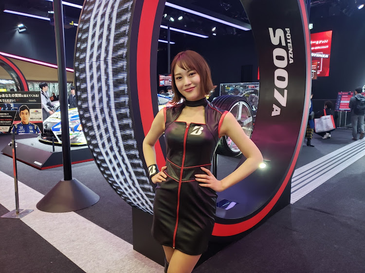 S2000の東京オートサロン・東京オートサロン2020・club.M・幕張メッセ・おねーさん！に関するカスタム事例の投稿画像16枚目