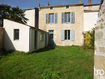 maison à Fontenay-le-Comte (85)