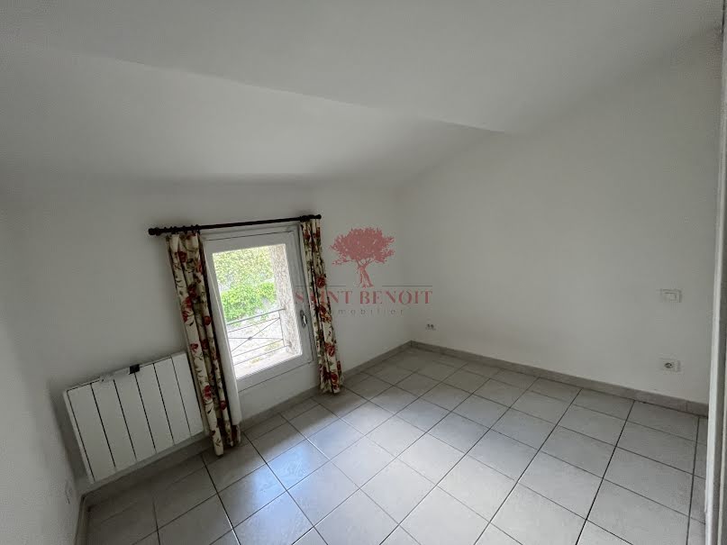 Location  appartement 3 pièces 45 m² à Aniane (34150), 525 €