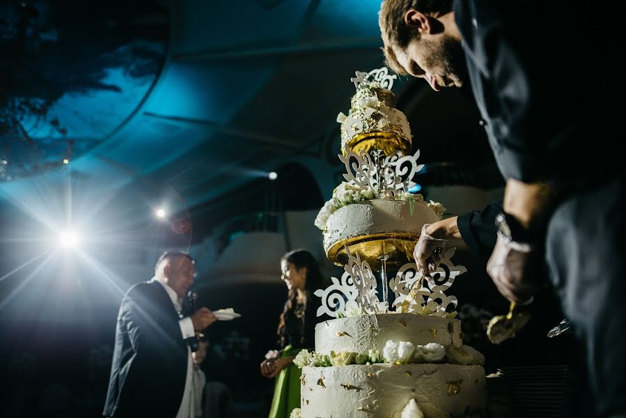 Fotografo di matrimoni Dmitriy Yurov (yurov). Foto del 29 dicembre 2016