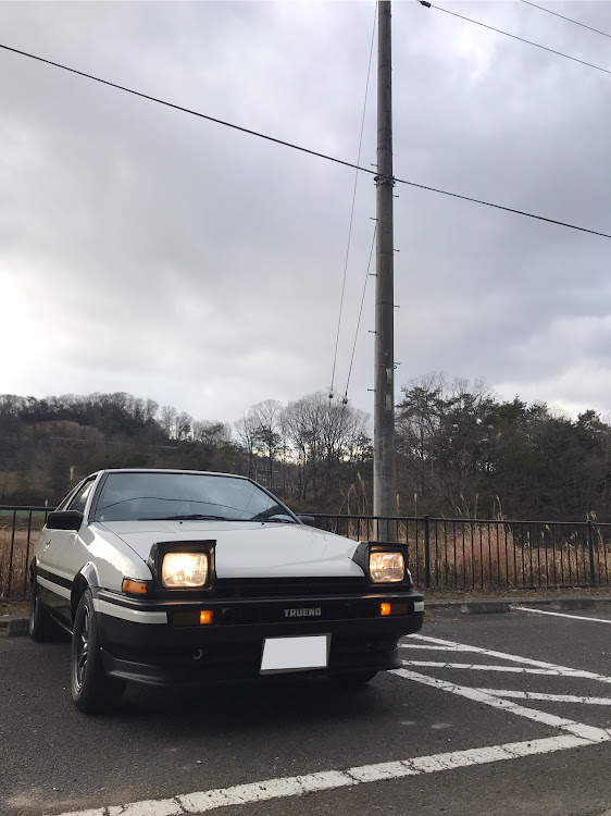 スプリンタートレノの1ヶ月記念日・トレノAE86・AE86トレノ・トレノ3ドアに関するカスタム事例の投稿画像2枚目