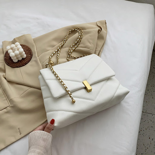 Title 6, Fashion chain messenger bag for women, stylish ...