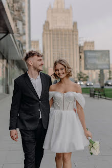 Wedding photographer Yuliya Baranova (photojulibar). Photo of 19 July 2023