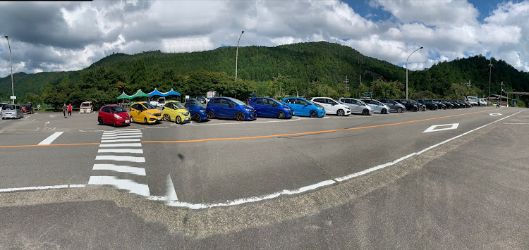 フィットの京都嵐山高雄パークウェイ・HONDA車オフ会・フィットハイブリッドGP5・低いようで低くない丁度良い高さ・みんないい人ばっかりに関するカスタム事例の投稿画像7枚目