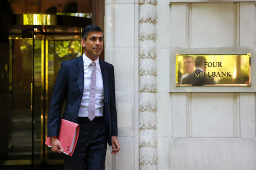 Conservatives faces an important economic choice in replacing Boris Johnson. Will Sunak’s tax hikes prevail? Or will they move toward a more optimistic, free-spending candidate? Picture: Bloomberg