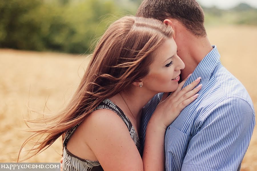 Wedding photographer Anna Hmelnitkaia (annahm). Photo of 15 December 2013