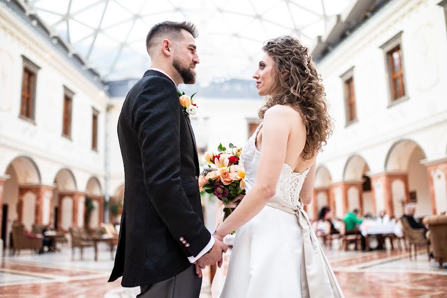 Fotografo di matrimoni Jana Smutná (janiephoto). Foto del 28 febbraio