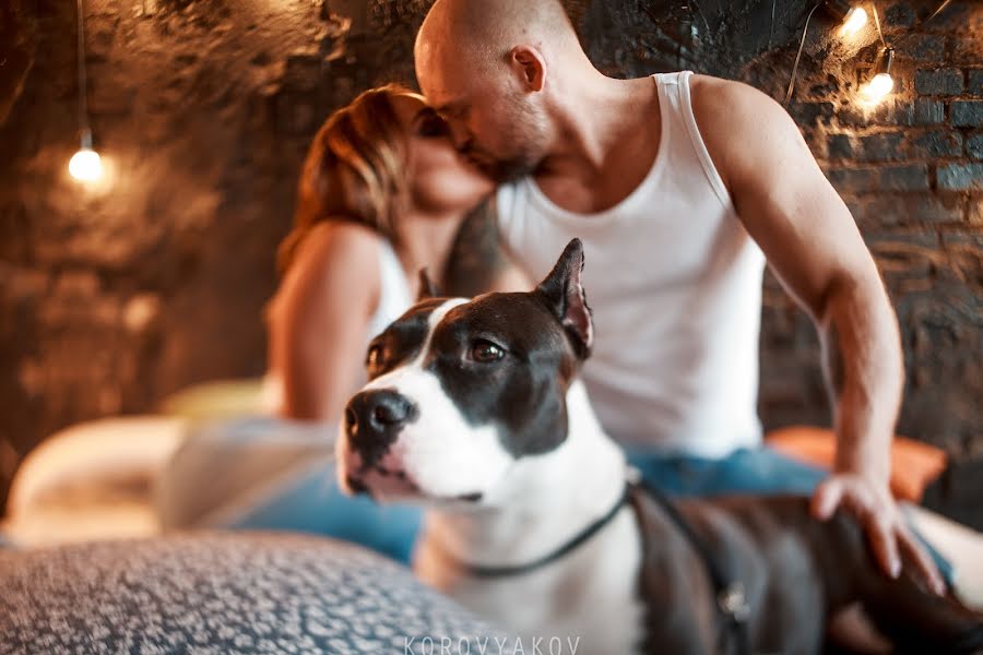 Fotógrafo de casamento Oleg Korovyakov (superoleg1). Foto de 14 de dezembro 2016