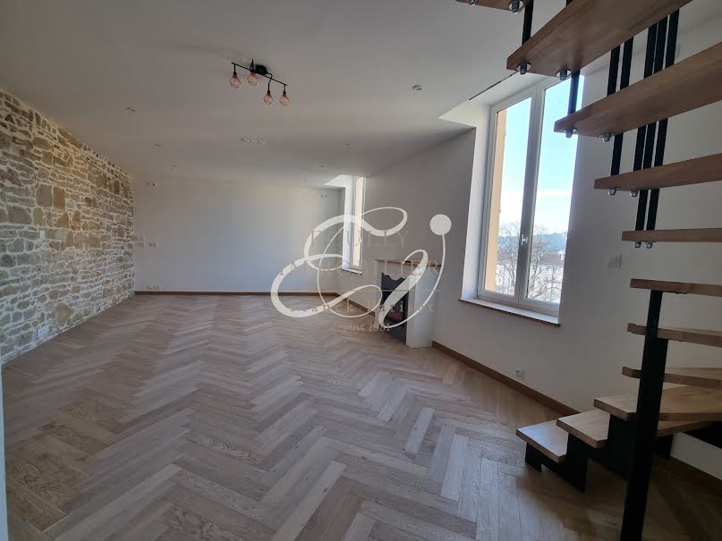 Vente appartement 5 pièces 147 m² à Caluire-et-Cuire (69300), 415 000 €