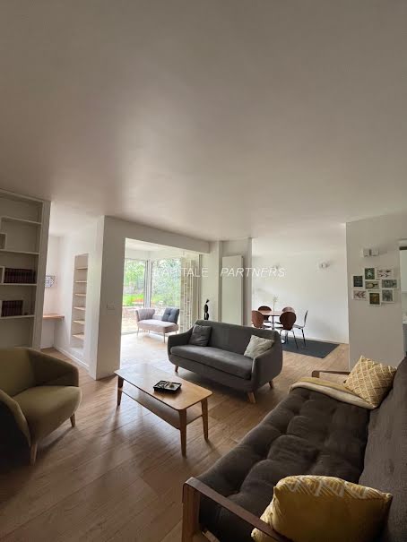 Location meublée appartement 5 pièces 107 m² à Saint-Cloud (92210), 3 800 €