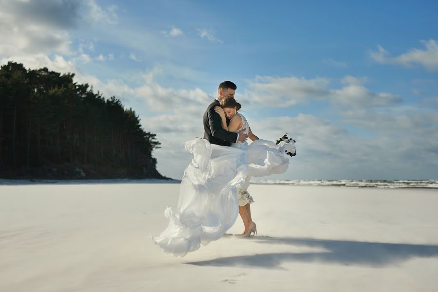 Huwelijksfotograaf Bartek Borkowicz - Borkovitz (borkovitz). Foto van 22 februari 2023