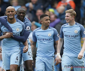 Kompany (die gewisseld moest worden) en geweldige De Bruyne zetten grote stap naar Champions League