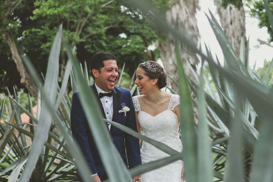 Wedding photographer Tatiana Rodríguez (tatianarfotogra). Photo of 24 May 2017