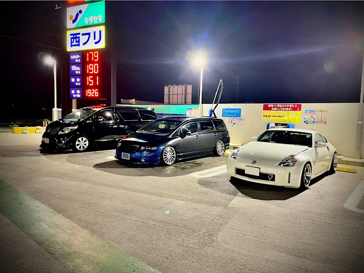 オデッセイのオデッセイ乗りと繋がりたい・お盆休み・洗車・オフ会に関するカスタム事例の投稿画像2枚目