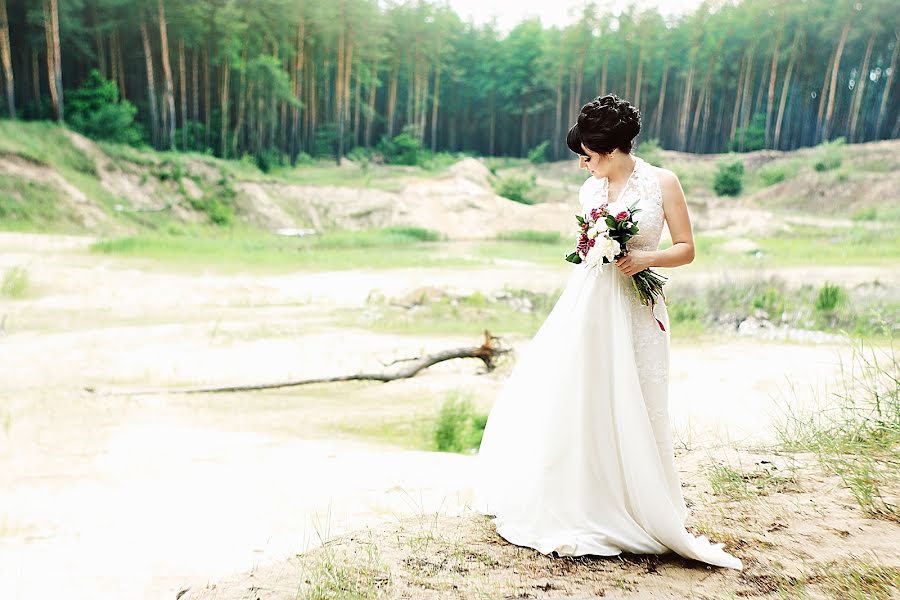 結婚式の写真家Irina Kaplun (kaplya87)。2015 7月7日の写真