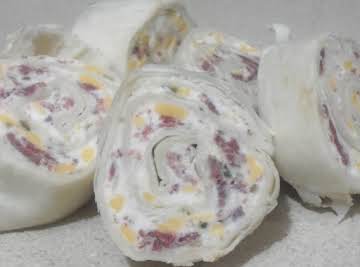 PEGGI'S CREAM CHEESE & JALAPENO ROLL UPS