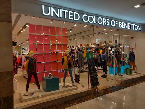 United Colors of Benetton photo 