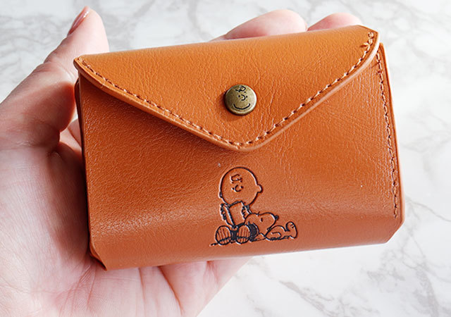これが付録なんて信じられない かわいくて実用的なスヌーピーの三つ折り財布が豪華すぎる Trill トリル