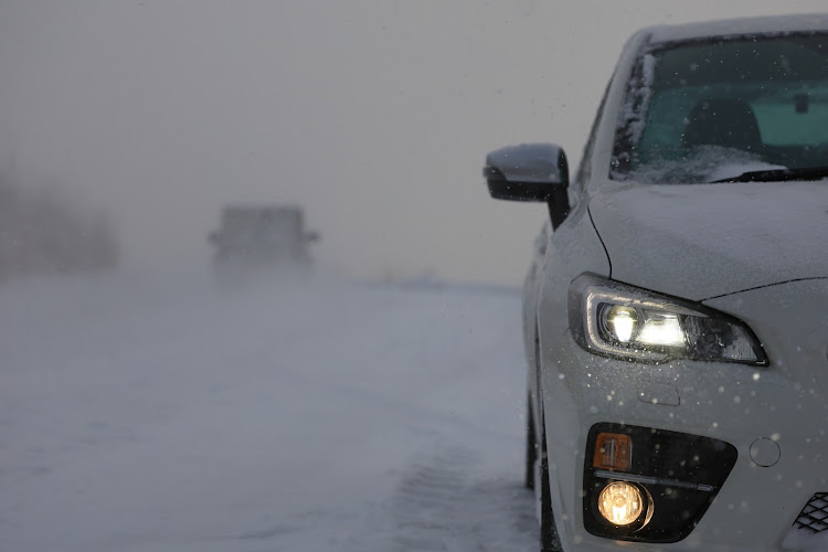 WRX STIのカメ活・ビーナスライン・雪道に関するカスタム事例の投稿画像17枚目