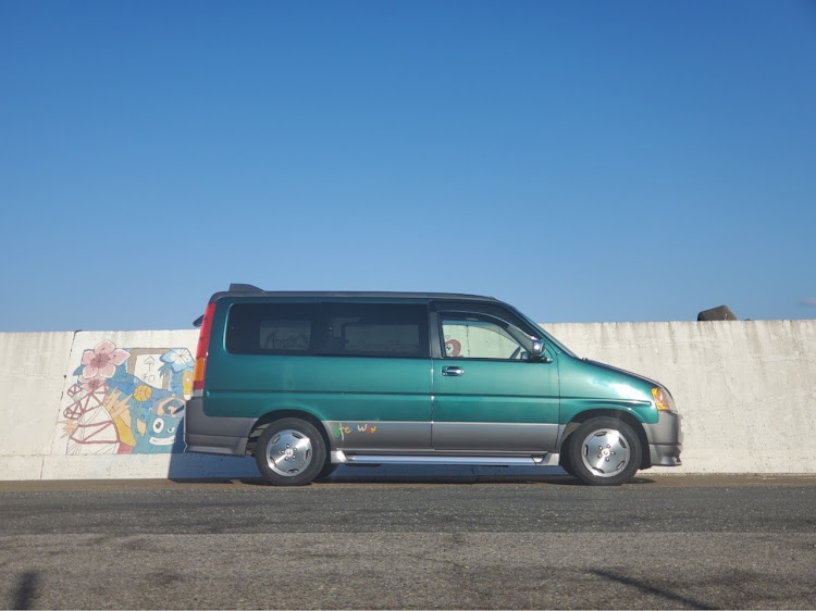 ステップワゴンのサンルーフ・90's・冬の太平洋・神栖市・1000人画廊に関するカスタム事例の投稿画像2枚目