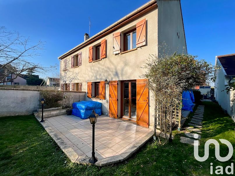 Vente maison 5 pièces 90 m² à Santeny (94440), 325 000 €