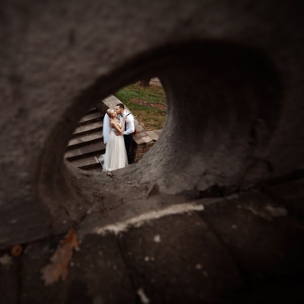 結婚式の写真家Valeriy Moroz (fotomoroz)。2015 11月3日の写真