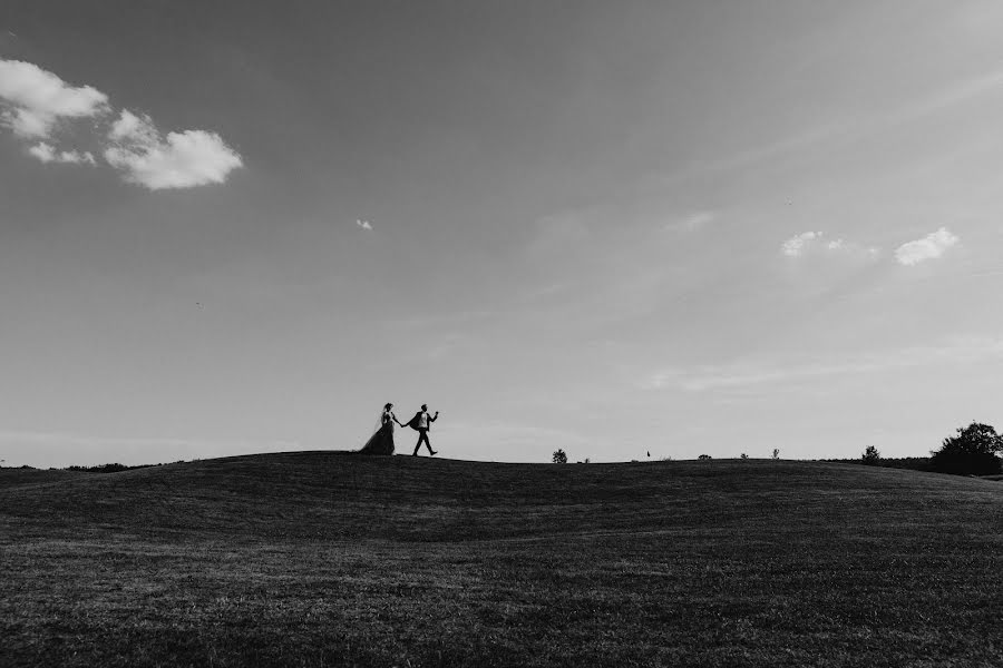 Wedding photographer Valentin Paster (valentin). Photo of 21 June 2018