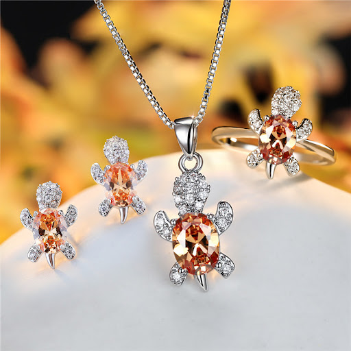 Title 11, Fashion Oval Zircon Pendant Turtle Shape Neckla...