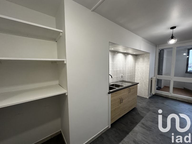 Vente appartement 4 pièces 78 m² à Corbeil-Essonnes (91100), 159 000 €