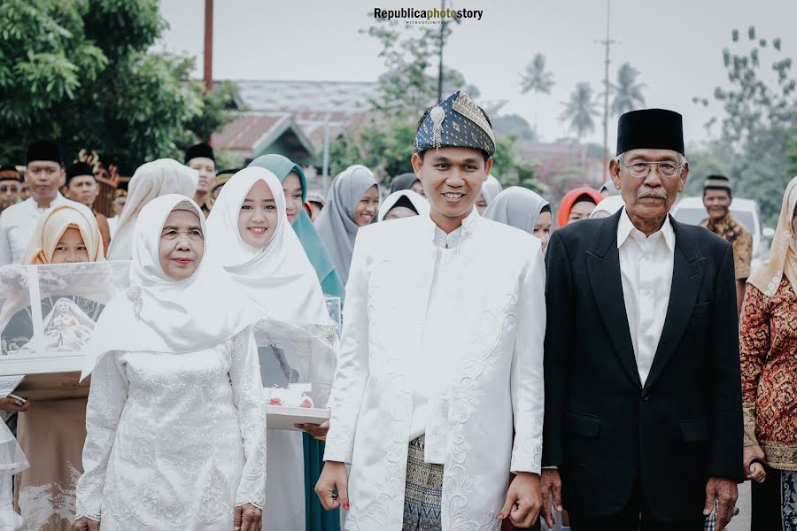 Photographe de mariage Trias Adi Guna Adi Guna (triasadiguna). Photo du 28 mai 2020