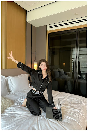 Title 3, Girly Temperamental Net Red Wind Pajamas