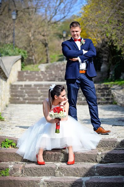 Fotógrafo de bodas Zsolt Vinglman (fantaziafoto). Foto del 8 de marzo 2019