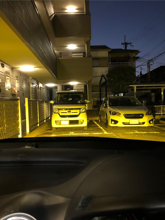 ストリームの爆光フォグ・これはやばい・1年点検・無事終了に関するカスタム事例の投稿画像4枚目