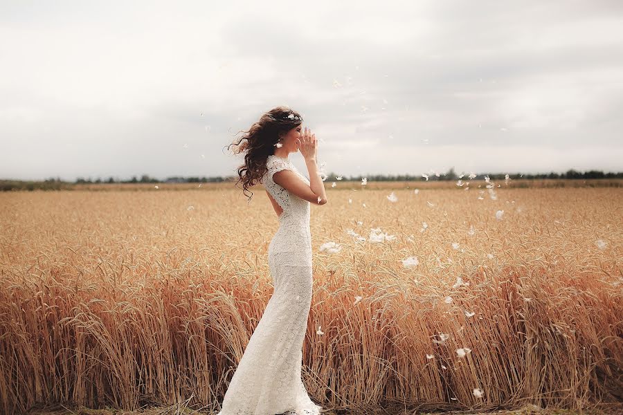 Fotografer pernikahan Evgeniya Rossinskaya (evgeniyaross). Foto tanggal 20 Juli 2015