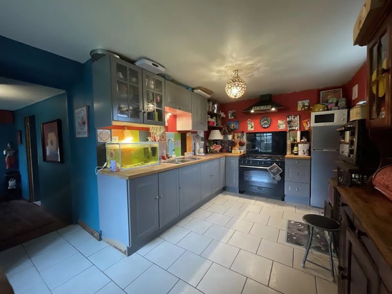 Vente maison   à Favieres (28170), 190 000 €