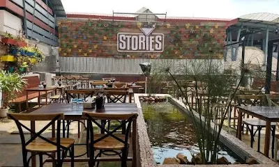 Stories Bar & Kitchen