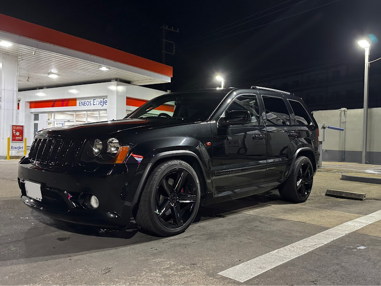 seeekさんが投稿した#SRT8・#グランドチェロキー・HEMI・jeepに関するカスタム事例の投稿画像2枚目
