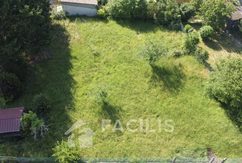  Vente Terrain à bâtir - 897m² à Fontaine-le-Comte (86240) 