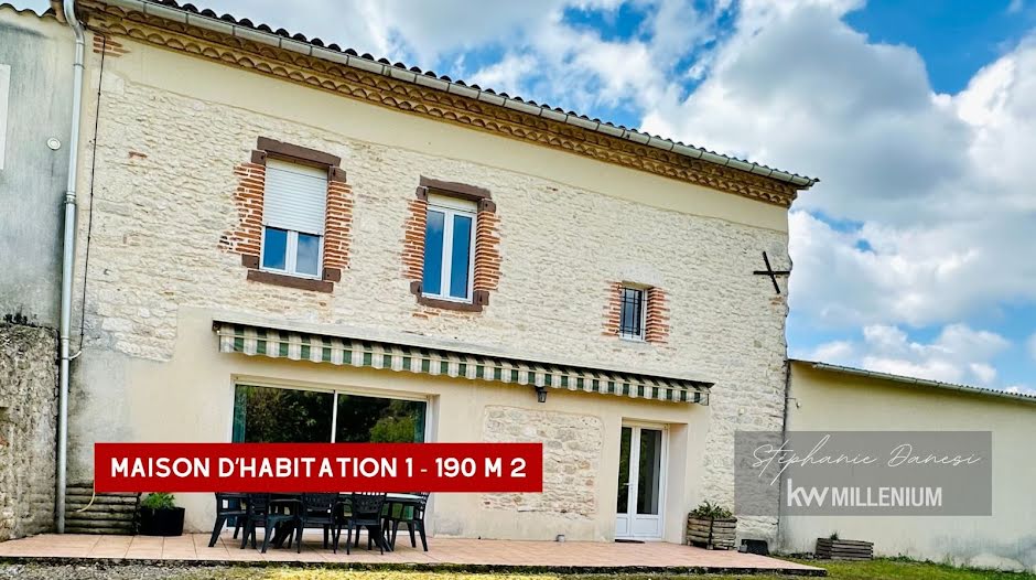 Vente maison 15 pièces 405 m² à Castelnau-de-Lévis (81150), 540 000 €