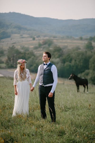 Wedding photographer Oksana Zakharchuk (youllow). Photo of 30 September 2015
