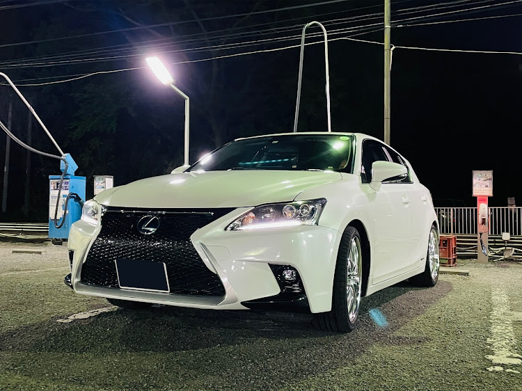 CTの車好き・車好きと繋がりたい・LEXUSCT・ドライブ・クラブハウスに関するカスタム事例の投稿画像1枚目