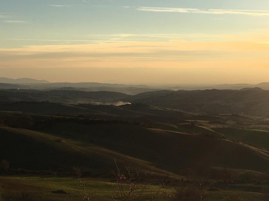 Vista sulla campagna maremmana, paese etrusco