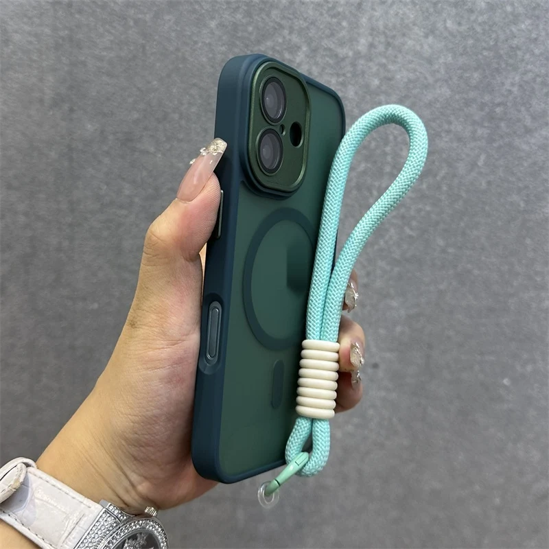 Custodia magnetica smerigliata per telefono, delicata sulla pelle, con lente all-inclusive e anti-caduta. Protezione completa ed elegante.