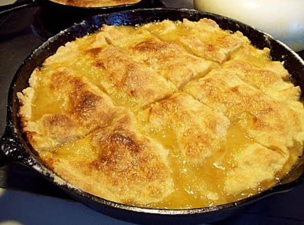 APPLE PANDOWDY an Early COLONIAL Desert -(PIE) from the PENN. DUTCH_image